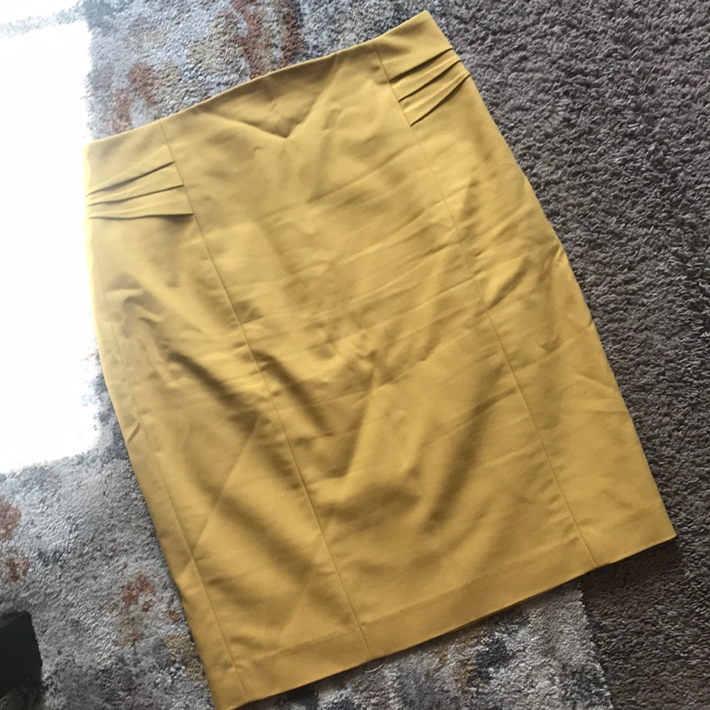 Mustard pencil skirt 4